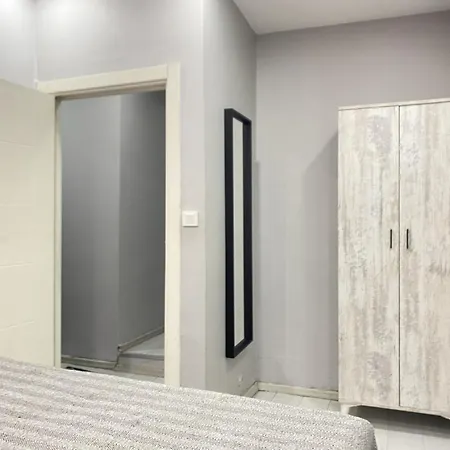 1br In Taksim - Steps To Istiklal Apartment Istanbul