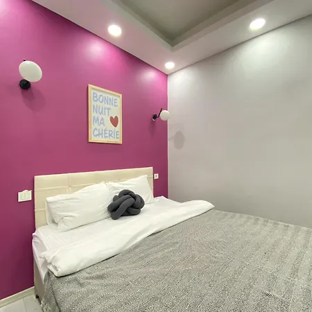 1br In Taksim - Steps To Istiklal